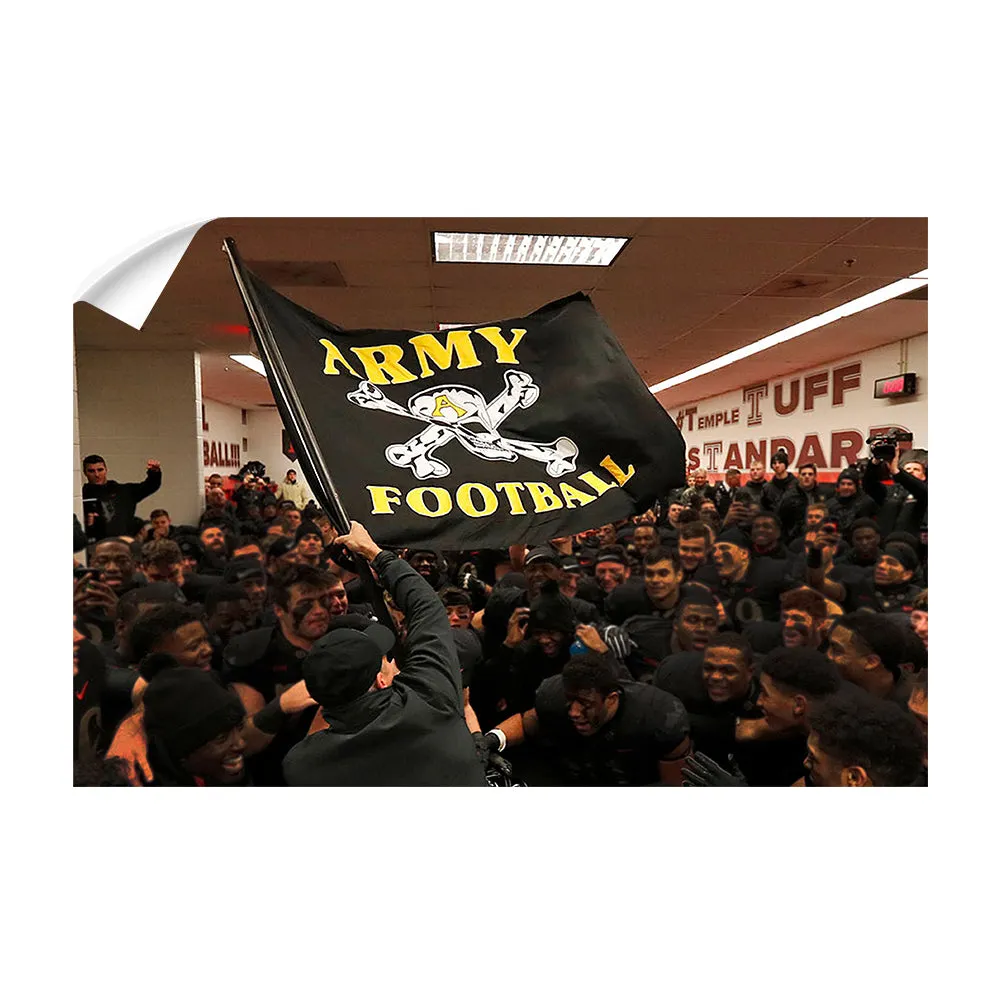 Army West Point Black Knights - Army Football Locker Room