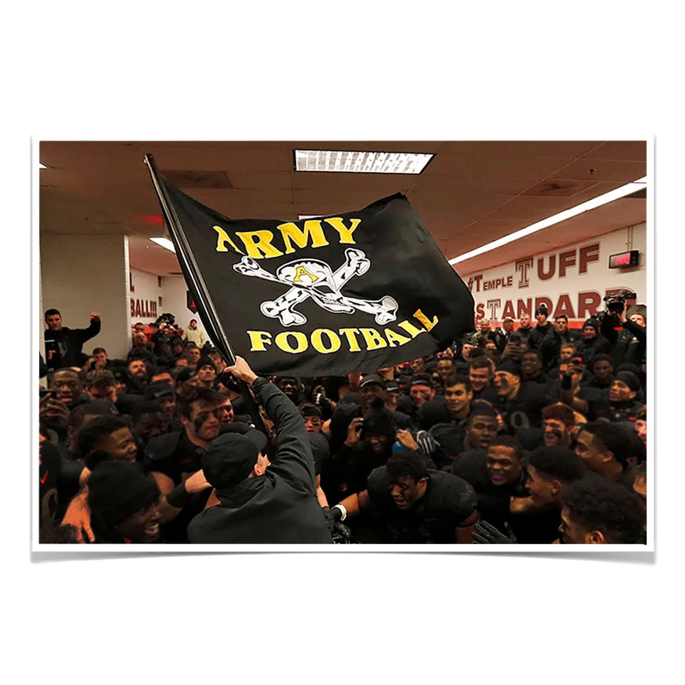 Army West Point Black Knights - Army Football Locker Room