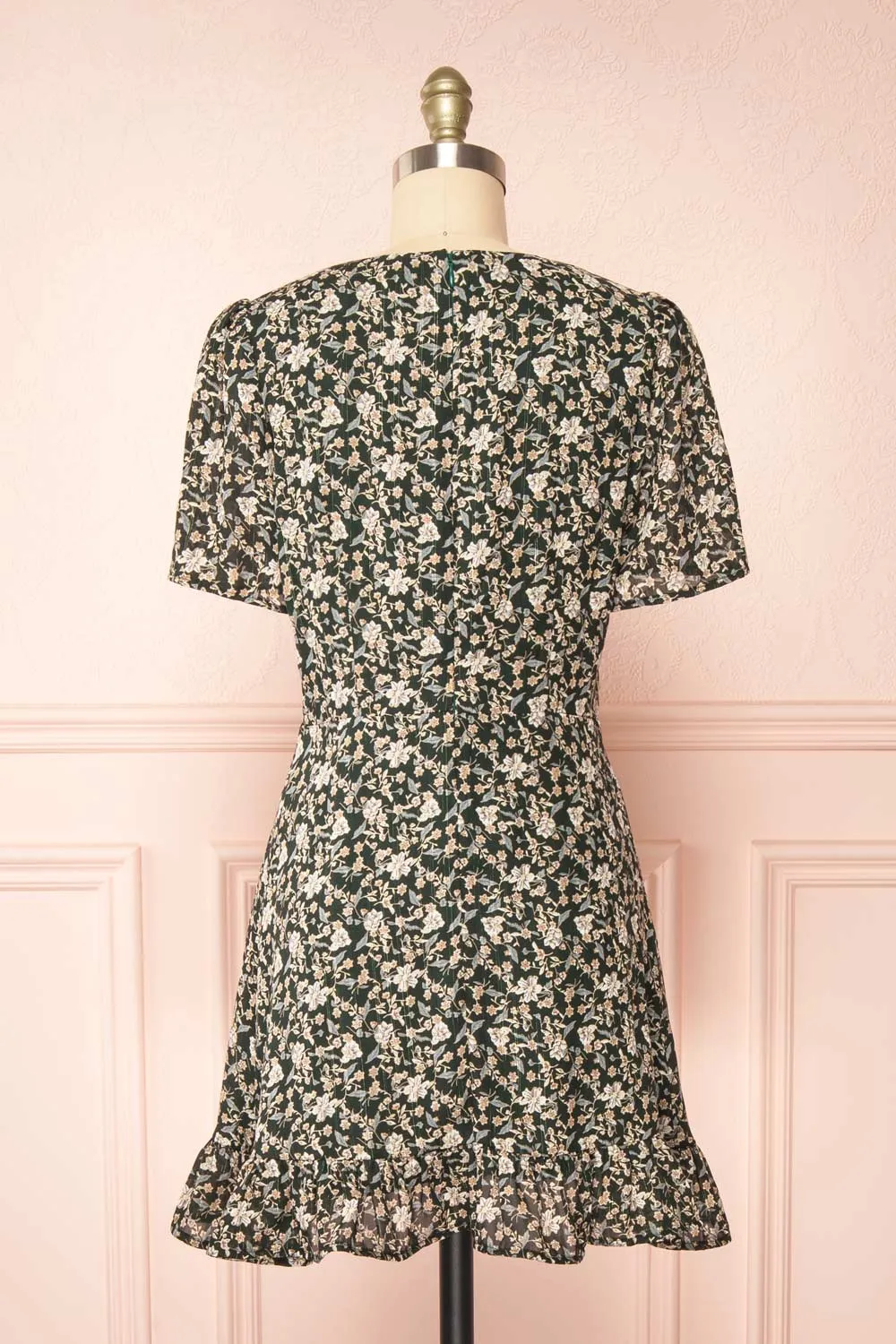 Atawa | Short Sleeve Green Floral Dress