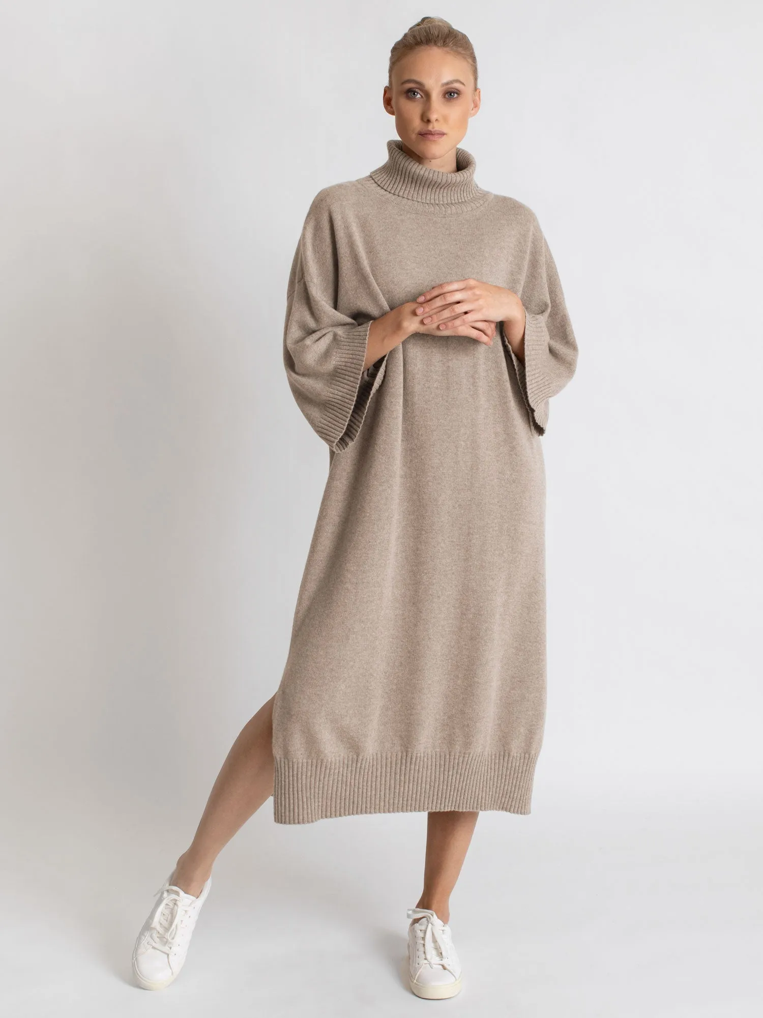 Cashmere dress "Breeze" - toast