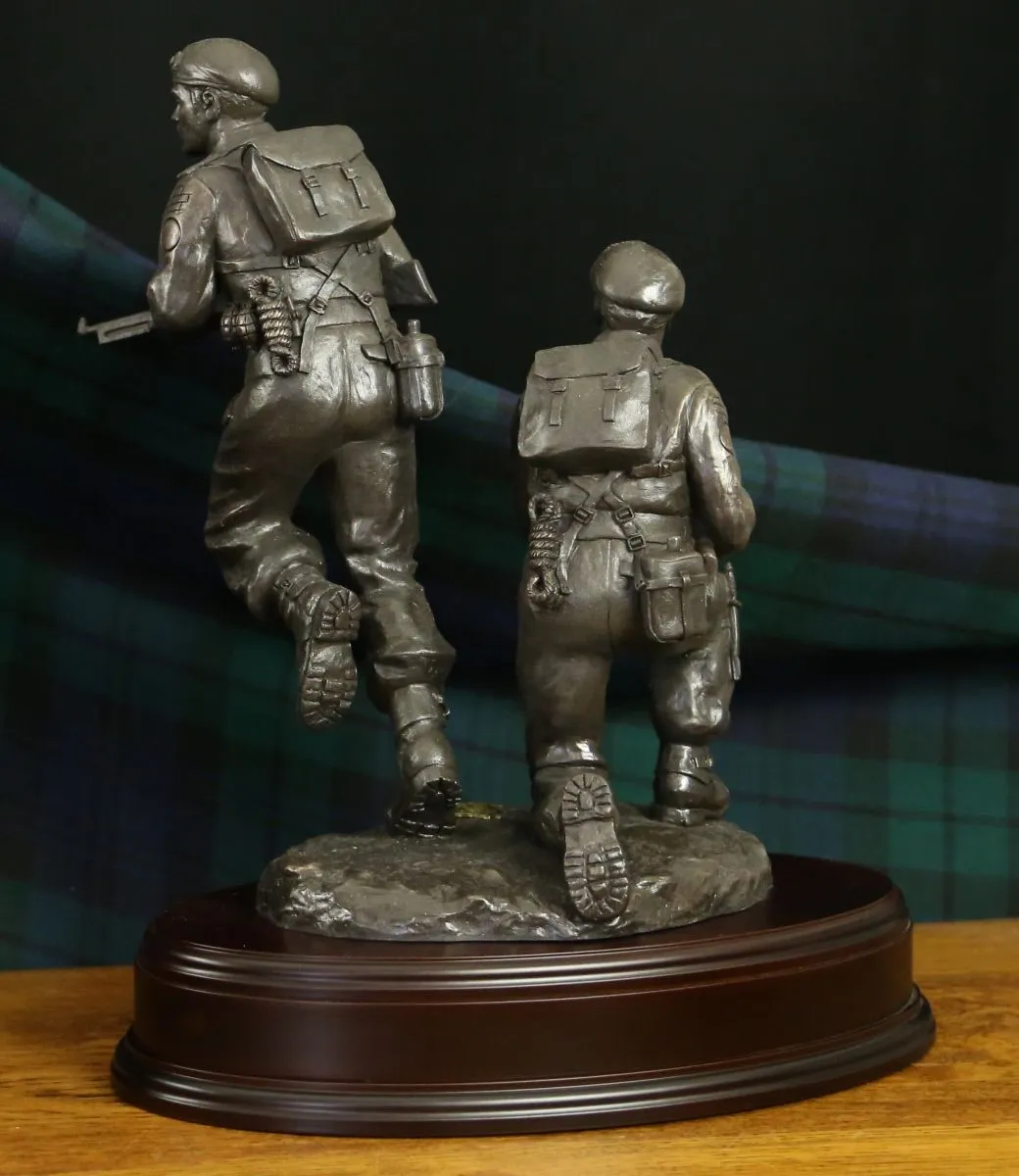 Commando Training Centre, WW2 Commando Pair - A5z