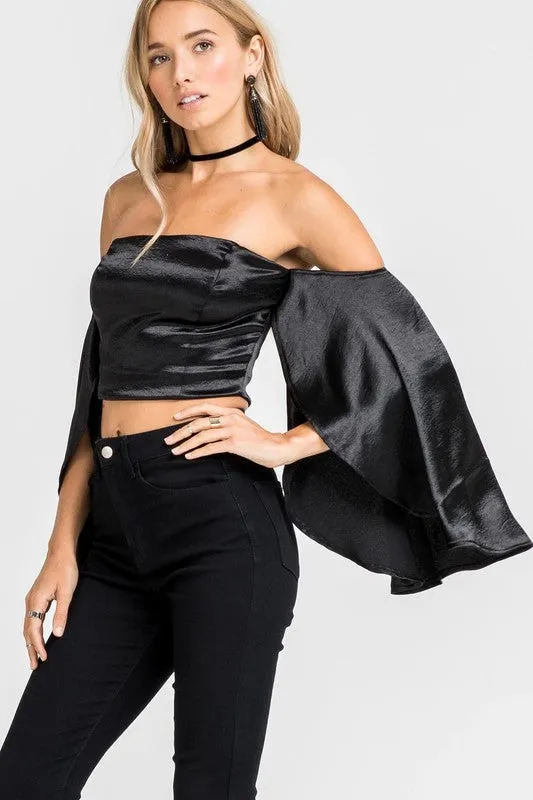 EXTREME BELL SLEEVE TOP