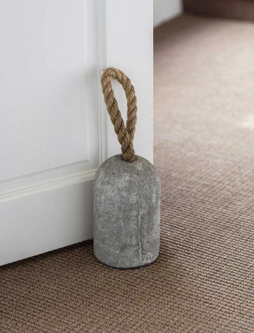 Garden Trading Cement Door Stop with Rope Handle