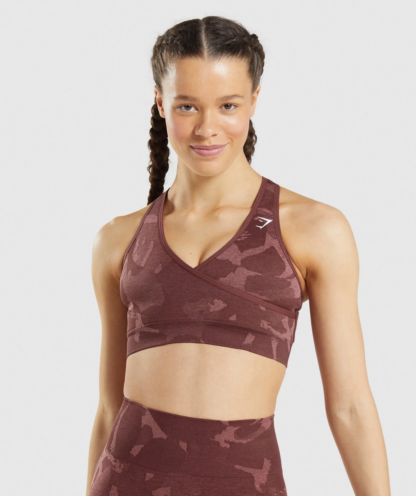 Gymshark Adapt Camo Seamless Sports Bra - Savanna | Cherry Brown