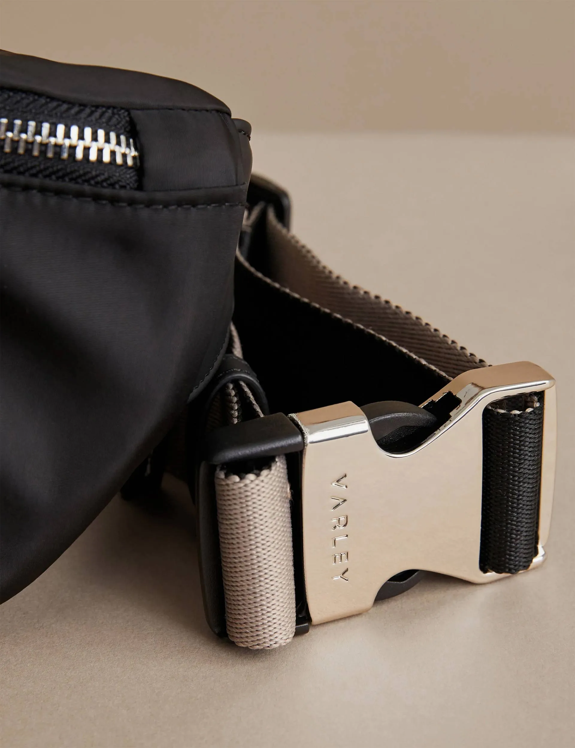 Lasson Belt Bag - Black