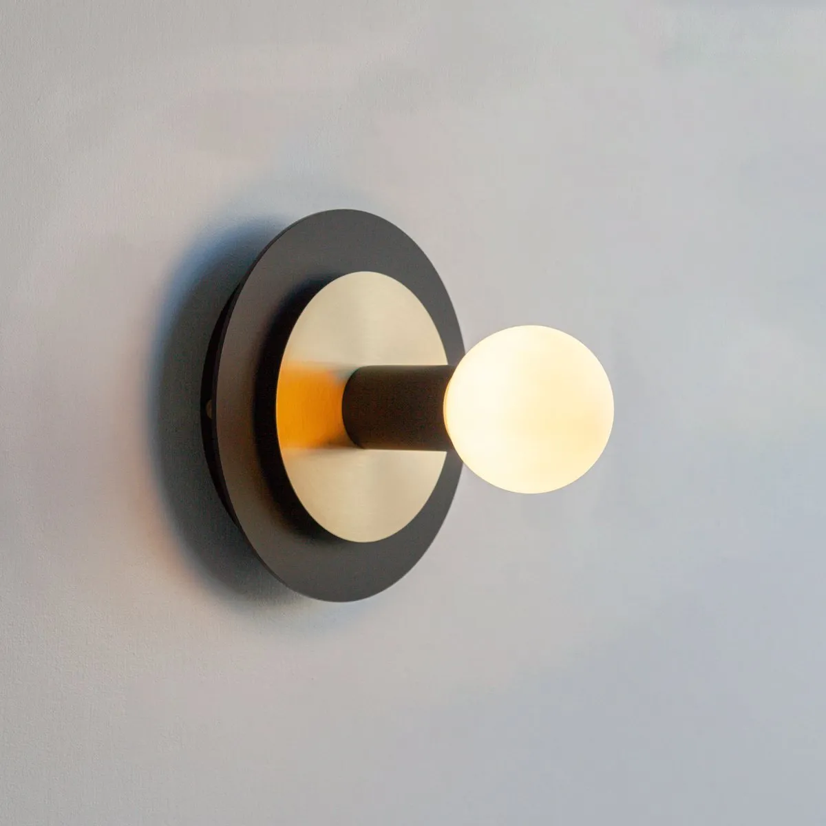 "Aureole" Wall Light - Black with Brass